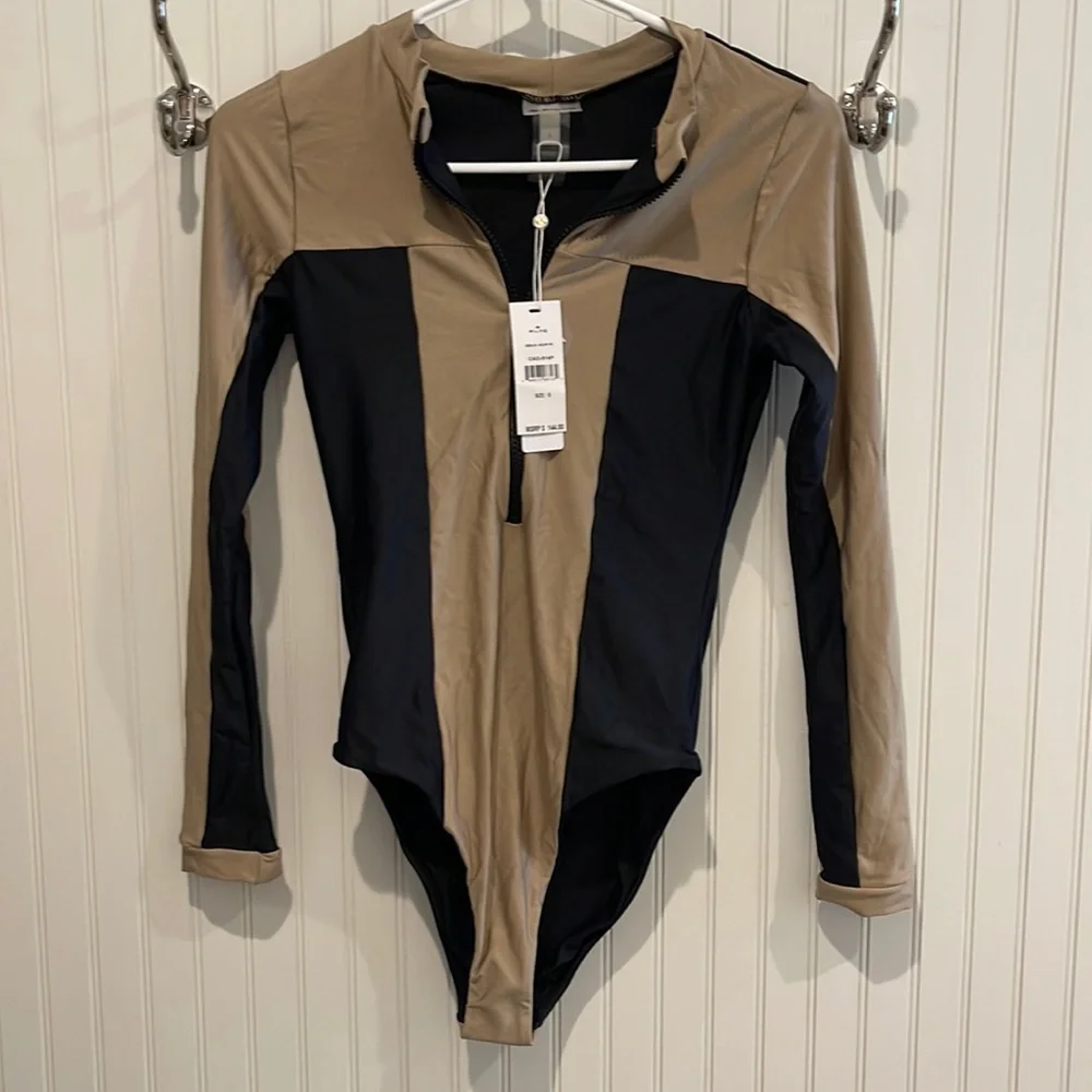 NWT PILYQ Cadillac Ace‎ Long Sleeve Rashguard Swimsuit!